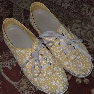ECCO Lace-Up Yellow Floral Women's Sneakers